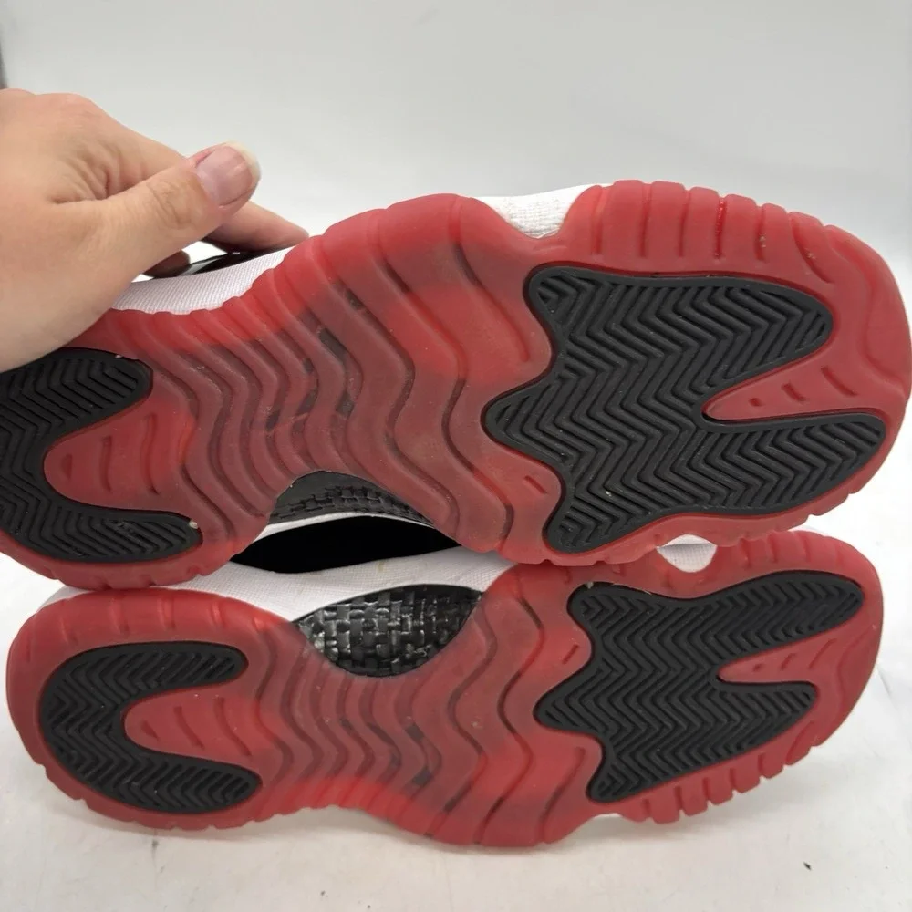 Nike Air Jordan 11 Shoes Kids 7Y Youth Retro Low GS Bred 2025 - FV5121-006